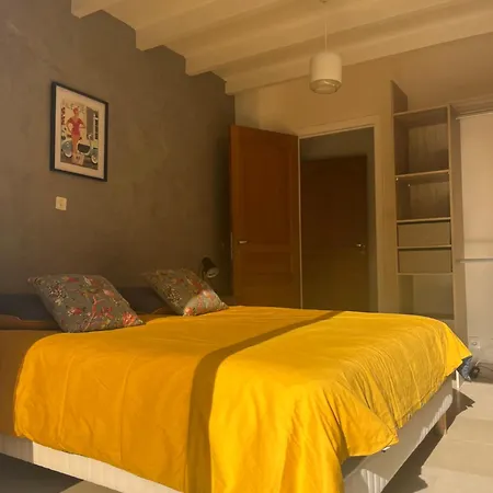 Double Avec Salle De Bain Et Toilettes Separes , Kitchenette Partagee Homestay La Rochelle (Charente-Maritime)